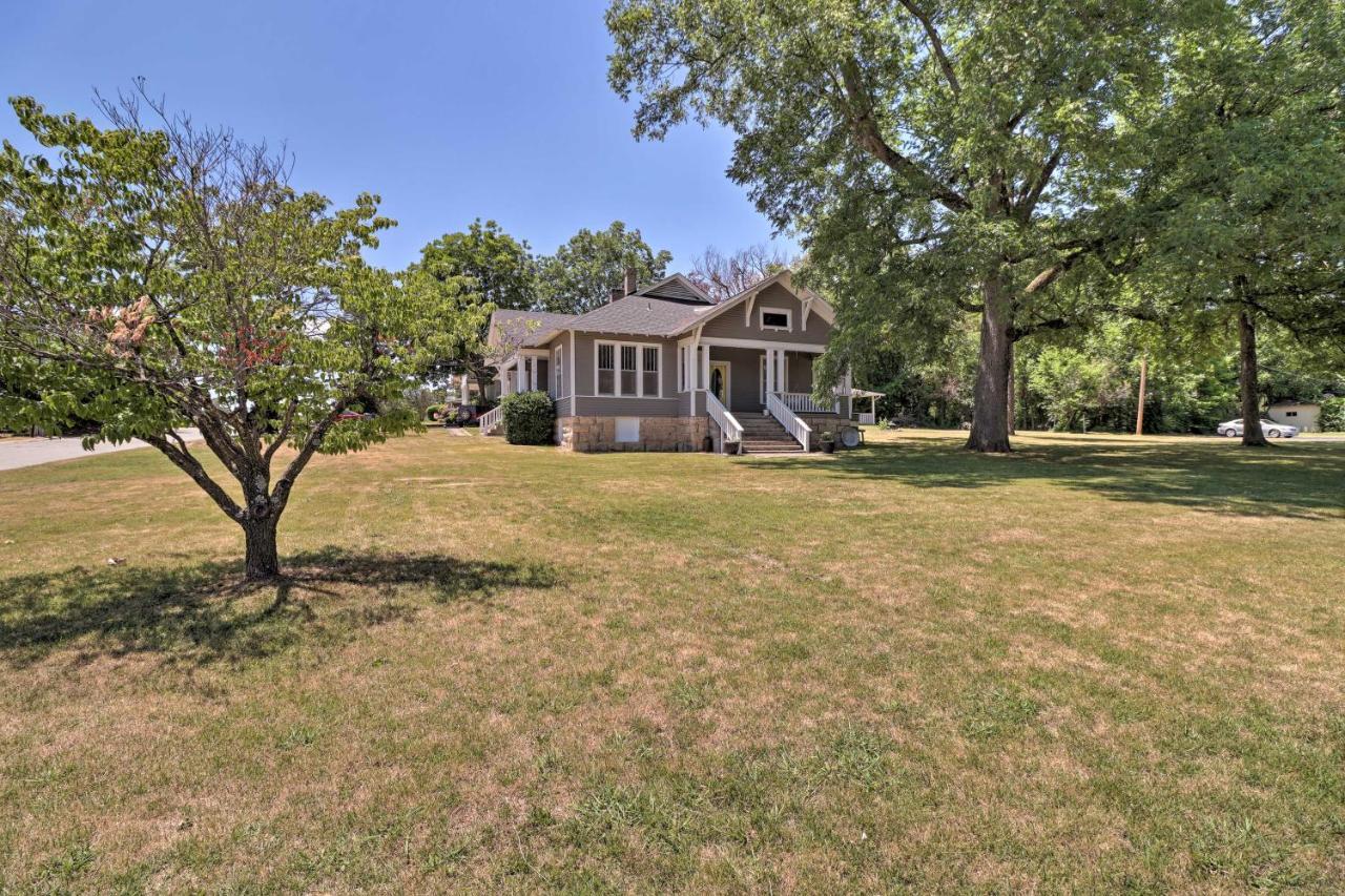 Historic Mountain Home Haven With Large Yard! Екстериор снимка